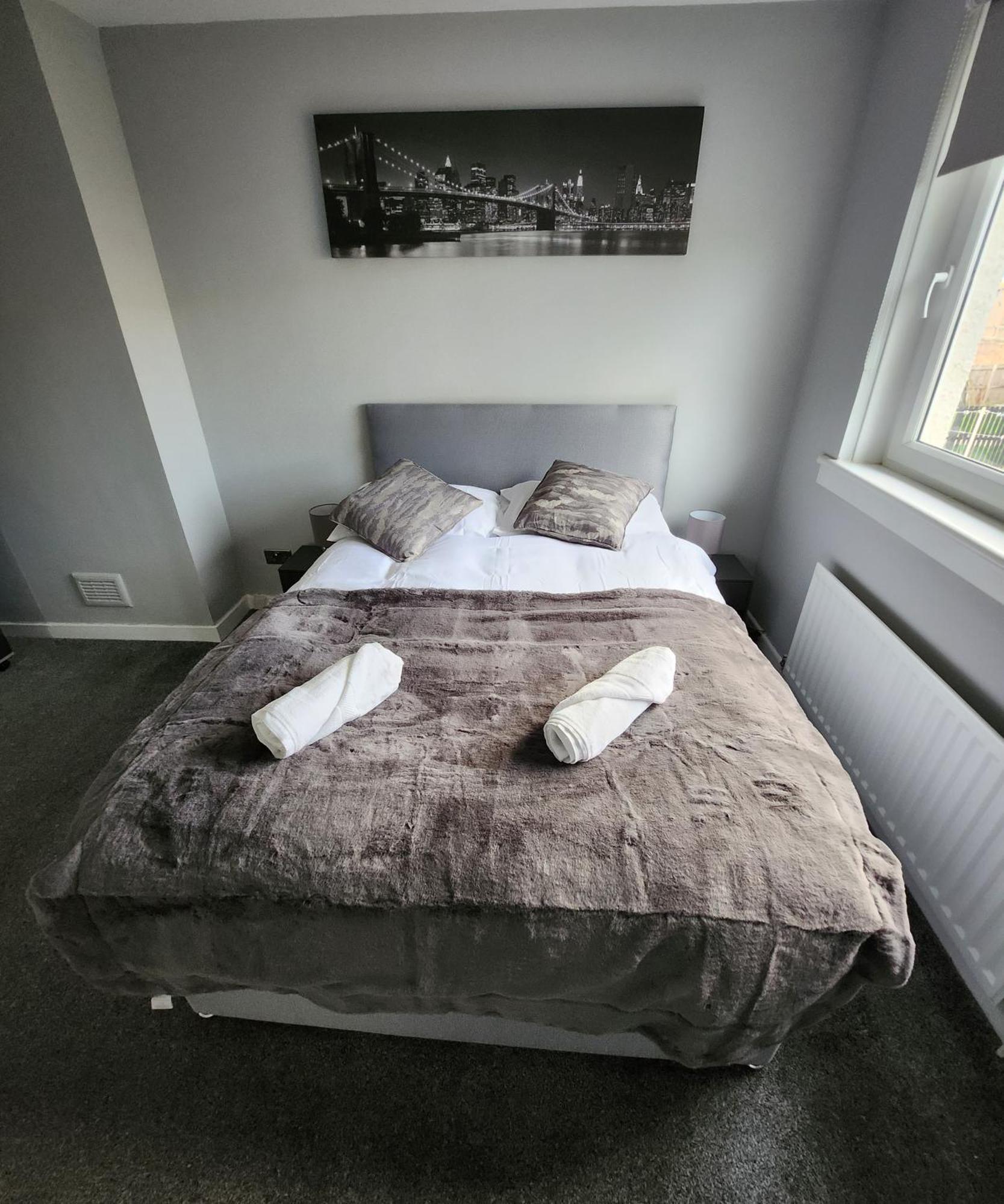 Fm Homes & Apartments 3 Bedroom Motherwell Extérieur photo